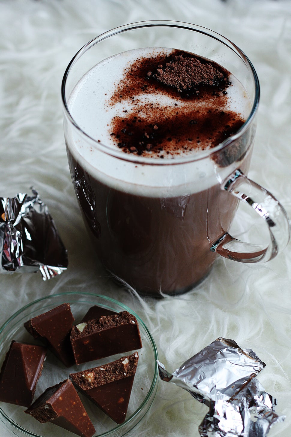 https://www.sweetfountains.com/wp-content/uploads/2022/02/hot-chocolate-dark-cocoa_970x.jpg